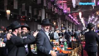 Thousands Of Chabad Rabbis Dance At Shiluchim Dinner Roll Call [upl. by Ihana]