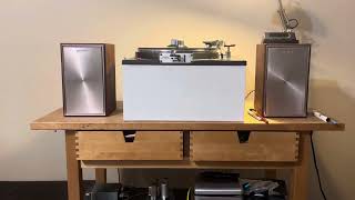 Tube Phono Preamp Russco Cuemaster [upl. by Attoynek784]