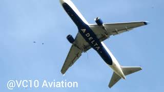 Delta Airlines B767300ERWL N175DN Takeoff from London Gatwick [upl. by Eus927]