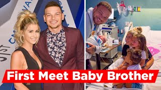 Katelyn Browns Two Daughters First Meeting Their Baby Brother In Adorable Video [upl. by Nesline]