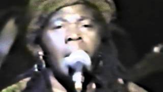 CEDELLA MARLEY BOOKER  Ao VIVO1984 Redemption SongReggae JAMAICA [upl. by Aziar921]