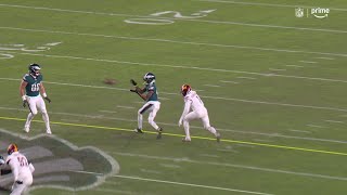 DeVonta Smiths quickslant from the slot yields a 21yard gain [upl. by Homer]