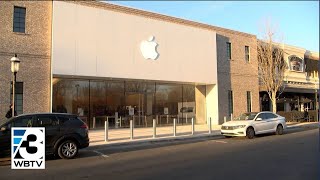 First Look Apple Opening New Store In Birkdale Village [upl. by Loria]