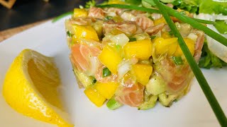 TARTARE DE SAUMON ET AVOCAT [upl. by Novonod]