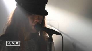 Blonde Redhead  Love or Prison 4AD Session [upl. by Annairb]