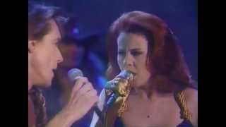 Iggy Pop amp Kate Pierson quotCandyquot  Arsenio Hall Jan 1991 [upl. by Nata]