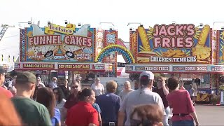 Fairgoers arrive bright and early for first day of 2024 Big E [upl. by Eseuqram632]