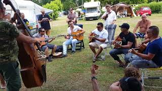 Hermanosguitarrascom  Samois Sur Seine Django Reinhardt Festival 2018 live gypsy Jazz sinti Music [upl. by Dru561]