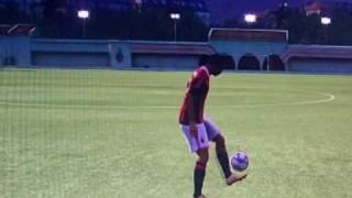 FIFA 10  Ronaldinho Jugling Skills [upl. by Noel]