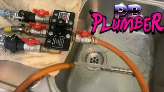 P B Plumber Mains flush using the Thoroughflush [upl. by Whalen540]