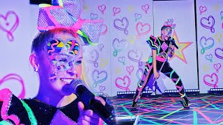 JoJo Siwa  WORLDWIDE LIVE 100 Supergirl Everyday Pop stars My Story [upl. by Airan887]