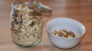 Knuspermüsli  Thermomix®TM5® [upl. by Engeddi]