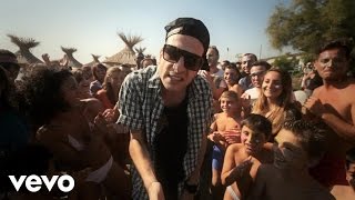 Roy Paci amp Aretuska  Fino Alla Fine Del Mondo Official Video ft Clementino [upl. by Vincelette]