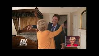 Cliff Richards tribute to Gloria Hunniford [upl. by Olympie]