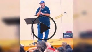 Richard Goodall Indiana School janitor Sings Journey singing dont stop believing [upl. by Ydnar]