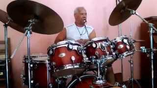 Mestre Nino de Jaú maior baterista de samba do mundo [upl. by Annayr]