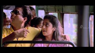 Alaipayuthey Mathavan Shalini Scenes HD [upl. by Hairym957]