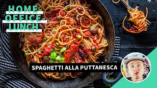 Italienischer Lunch Spaghetti alla puttanesca 🇮🇹 [upl. by Jervis]