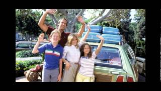 National Lampoons Vacation  Movie Review and Film Discussion [upl. by Dadivitan]