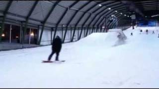 Indoor skiën of snowboarden bij Skidôme in Rucphen  een origineel cadeau van Pluimen [upl. by Uase]