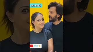 Riteish Deshmukh amp Genelia Deshmukh funnyVideofunny riteishdeshmukh geneliadeshmukh MariaTalkX [upl. by Wimsatt]