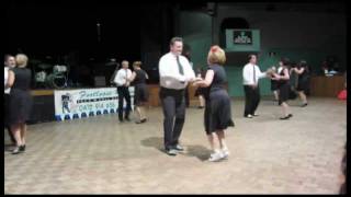 DANCE DEMONSTRATION SWING LINDY HOP [upl. by Mariette801]