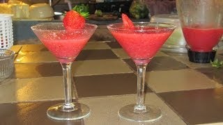 Como Hacer Margaritas en Casa  Fresas [upl. by Nylasoj305]