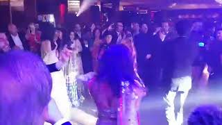 Must See Ranveer Singh crazy dance with Shanaya Kapoor at Sonam Kapoors reception party [upl. by Holloway]