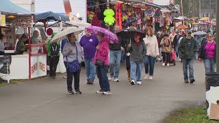 Rainy start to the Bloomsburg Fair [upl. by Drarreg978]