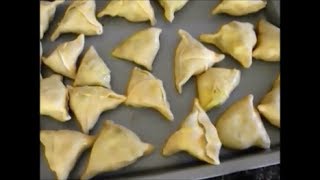 Baked Samosa with Cauliflower filling [upl. by Kendell]