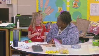 Hiland Park Elementary teacher establishes lifelong bonds [upl. by Ikkela]