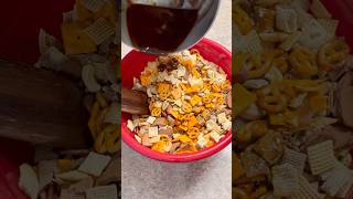 Texas Trash cooking party snacks recipe fyp [upl. by Fenton]