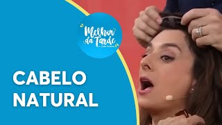 Catia Fonseca tira prótese capilar e mostra cabelo natural  Melhor da Tarde [upl. by Cobbie]