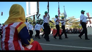 PETRONAS Contingent Merdeka Day Parade 2017 [upl. by Rubi]