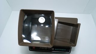 Vintage GAF PanaVue Automatic Lighted 2x2 Slideviewer [upl. by Suivatna]