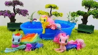 Las muñecas de My Little Pony van de picnic Vídeos divertidos para niñas [upl. by Snehpets821]