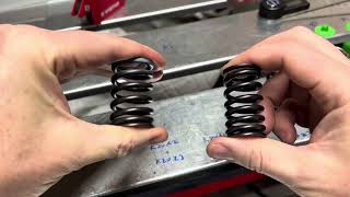 K Series  3 lobe vtec vs 2 lobe differences  springs and valves [upl. by Akinuahs]