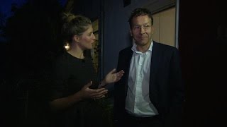 Marieke loopt een dag mee met Minister Dijsselbloem  RTL LATE NIGHT [upl. by Eseerehc]