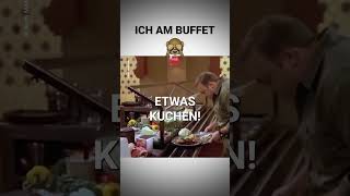 Wer erkennt sich hier wieder 🤣 kingofqueens kingofqueensdeutsch kevinjames shorts foodie [upl. by Ainevuol]