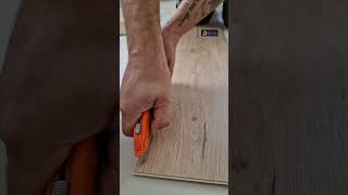 Durchgehende Verlegung von Vinylboden ohne Übergansgsschienen diy holzwerken woodworking [upl. by Ahsiekram]