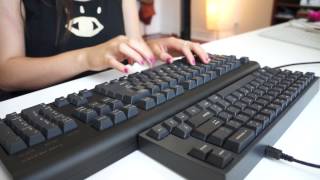 Topre Type Heaven vs Leopold FC660C Typing Sound Comparison [upl. by Enortna790]