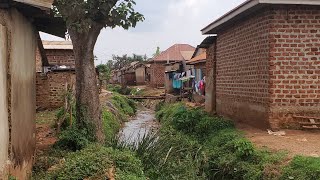 SLUMS A WALK THROUGH THE VIBRANT KAJJANSI SLUMS IN UGANDA 🇺🇬 [upl. by Benjamin222]