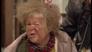 Dinnerladies  Series 2  Episode 6  Part 3 [upl. by Borer]