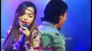 Arakanese Love Song by Nyi Min Khine and Yadanar Mai [upl. by Duax]