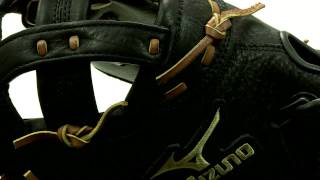 Mizuno MVP Series GXS55 Fastpitch Catchers Mitt [upl. by Netsirhc]