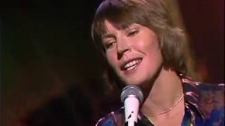 HELEN REDDY  SINGS ANGIE BABY LIVE  MIDNIGHT SPECIAL [upl. by Bouzoun]