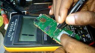 Nokia 105 White screen display solution [upl. by Nirhtak]