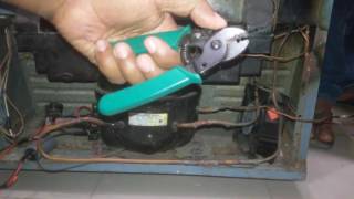 how to repair a ffridge  how to vacuum and gas charge a refrigerator part 1 [upl. by Assiroc]