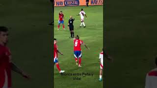 Bronca entre PEÑA🇵🇪 y VIDAL 🇨🇱 apresión futbolperuano chile peru liga1 blanquirroja [upl. by Juxon424]