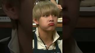 BTS Kim teahyung v funny 😆😆 tik tok video🤣😂bts army edit btseditscomedybtsfunnyshortsjin [upl. by Tiler897]